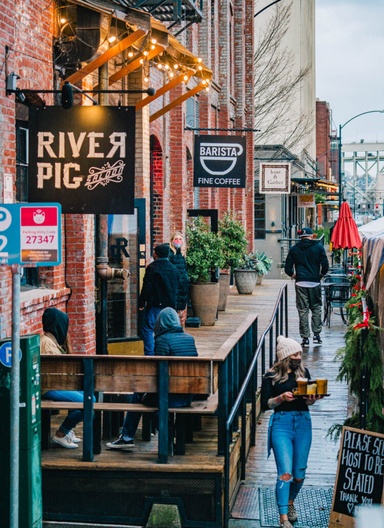 10 COZY Portland Restaurants with Great Outdoor Seating (Photos)